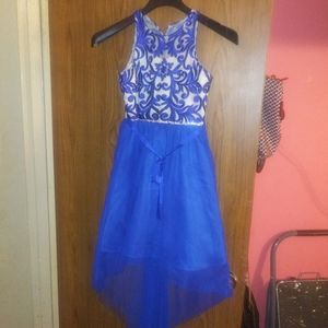 Girls dress
